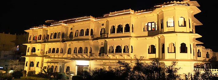 Karohi Haveli - Udaipur 01.jpg